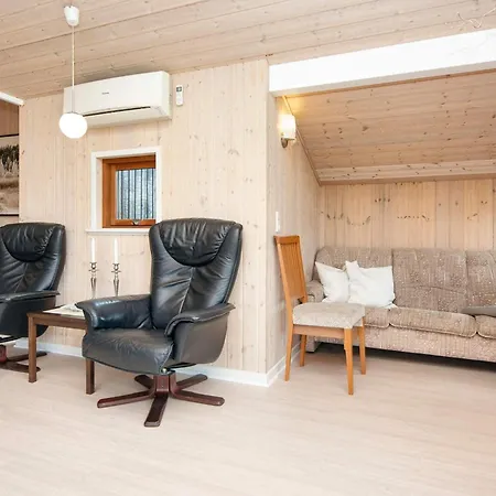 Σπίτι διακοπών 6 Person In