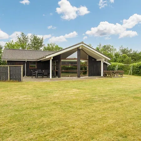 Σπίτι διακοπών 6 Person In *