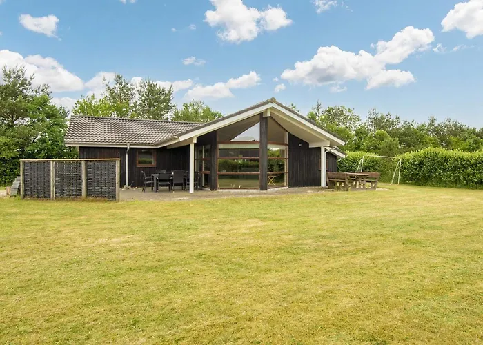 Σπίτι διακοπών 6 Person In *